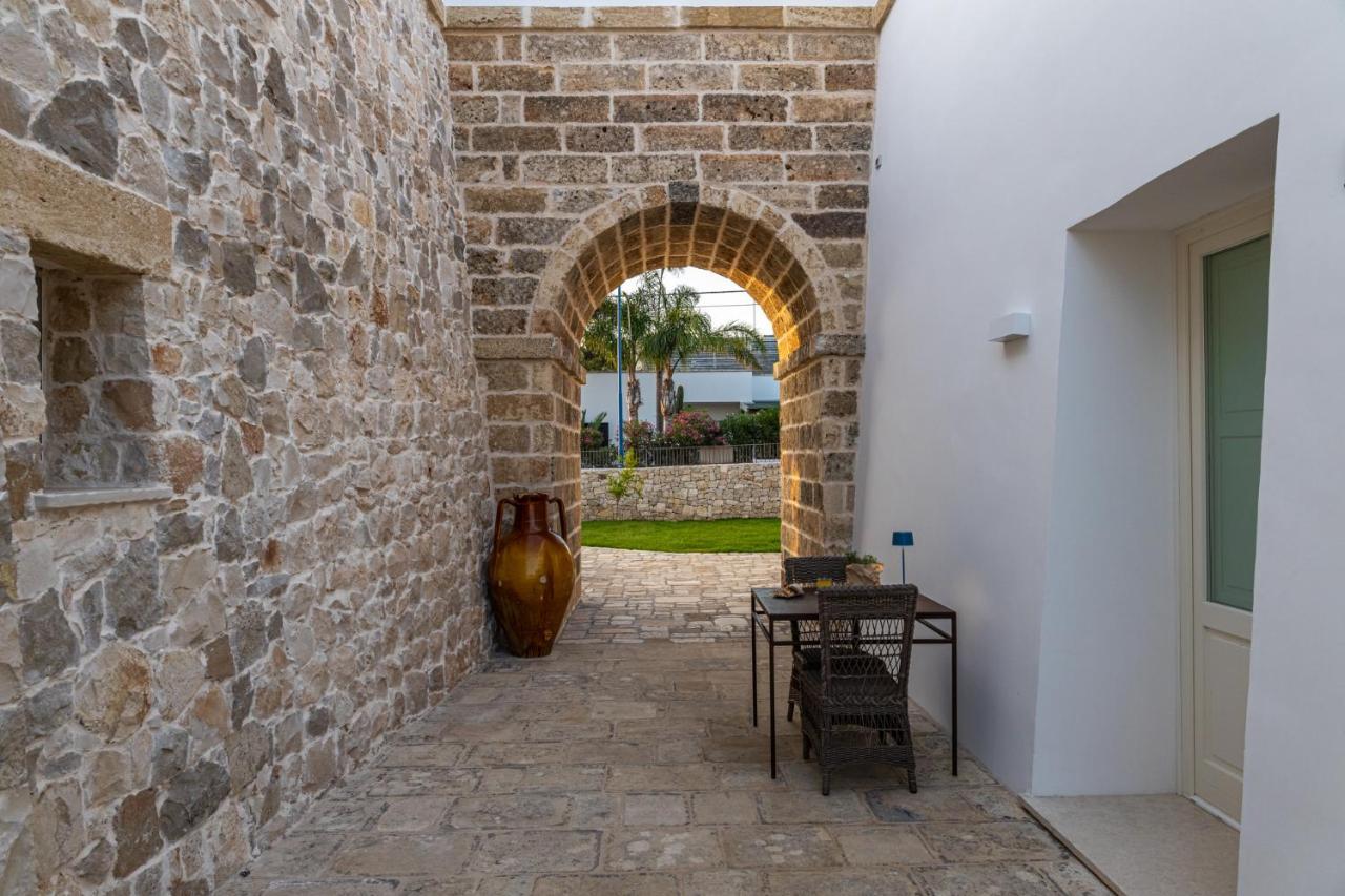 Hotel Dimora Le Site Torre Suda Exterior foto