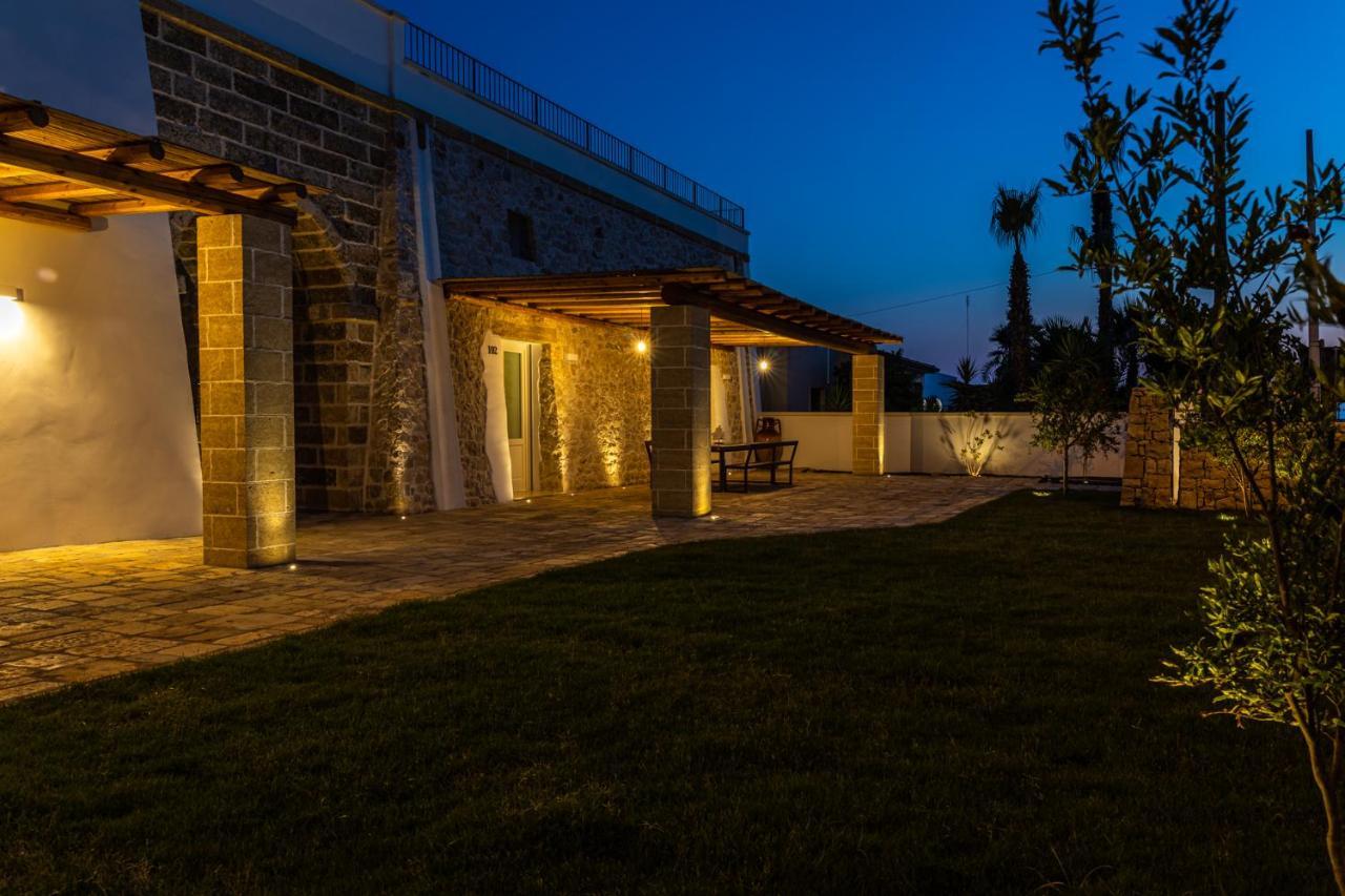 Hotel Dimora Le Site Torre Suda Exterior foto